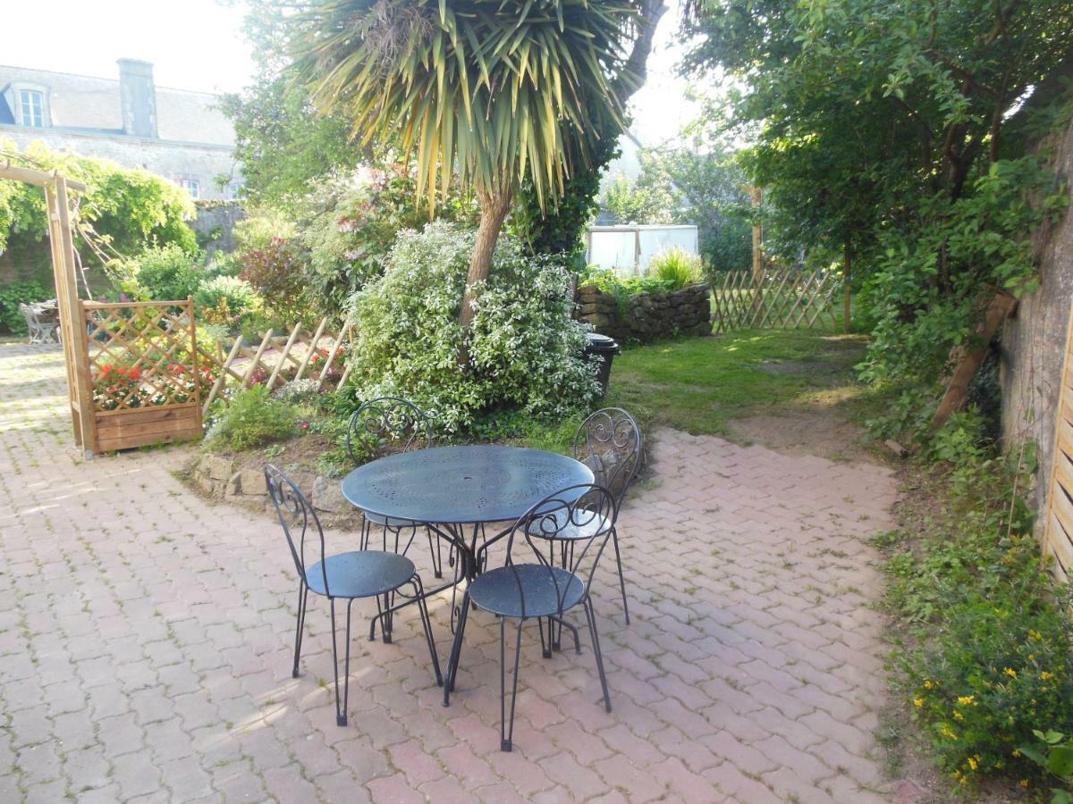 Gite Le Relais Apartment Saint-Pierre-Eglise Luaran gambar